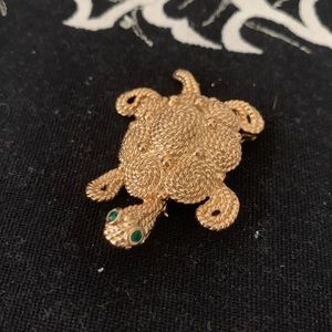 Vintage Napier Gold Tone Turtle Pin